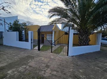 imagen1 · Alquiler de Casa 3 Ambientes en Monte Grande - con Espacio de Estacionamiento