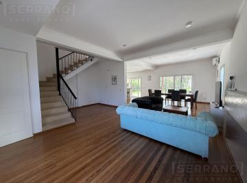 Casa · 200m² · 4 Ambientes · 4 Cocheras · Venta Casa 4 Ambientes en Los Castaños, Nordelta