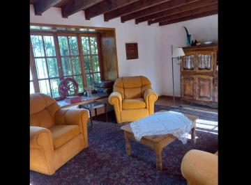 Terreno · 8ha · 9 Ambientes · 1 Cochera · Chacra de 8 Ha con 3 Casas, Acceso Rinconada Nahuelpan, El Bolsón (Su - 3)