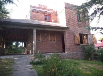Casa de 8 ambientes, La Falda · Se Vende Casa Chalet de 120 m² a 2 Cuadras de Ruta 38 en La Falda, Cordoba