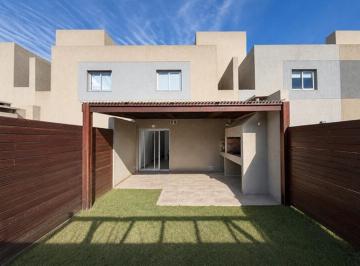 PH · 170m² · 4 Ambientes · 1 Cochera · Duplex en Alquiler