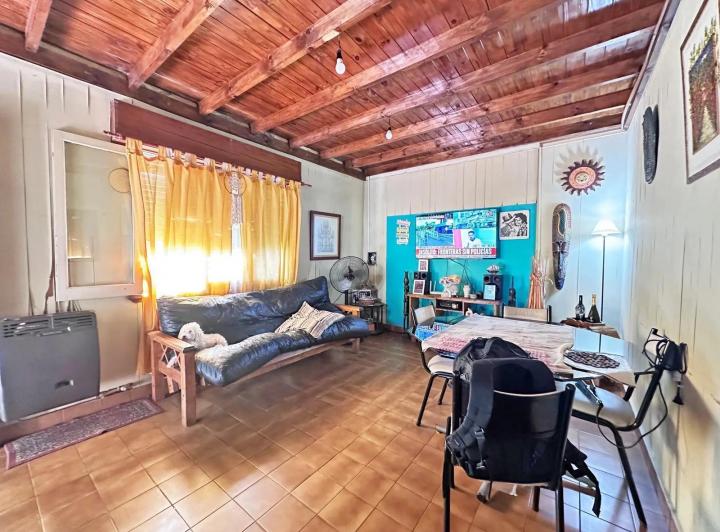 Casa · 317m² · 3 Ambientes · 1 Cochera