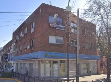 Local comercial · 289m² · 7 Ambientes · Local Comercial con Oficinas en Block – Esquina Premium