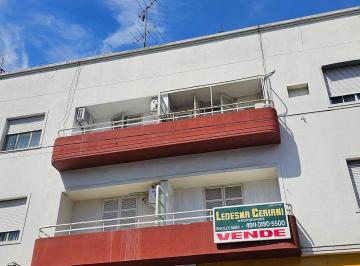Departamento de 3 ambientes, Pompeya · Departamento 3 Ambientes en Venta Sobre Calle Ventura de La Vega. Pompeya. Caba