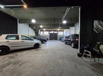 Bodega-Galpón · 450m² · Galpón en Venta en Temperley Doble Ingreso 485 m²