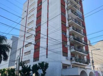 Departamento de 3 ambientes, Avellaneda · Hermoso Departamento de 3 Ambientes Amplios (Excelente Ubicación).