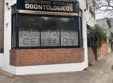 Local comercial · 45m² · 3 Ambientes · Vendemos Local Comercial en Esquina Estrategica Frente a Ipensa.