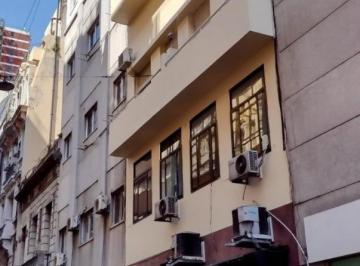 Edificio · 150m² · 5 Ambientes · Edificio Comercial en Venta - 1 Baño - 150 m - Capital Federal