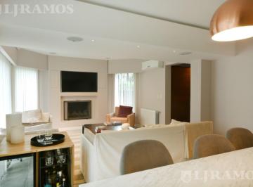Casa · 205m² · 4 Ambientes · 1 Cochera · Casa en Las Lomas - Horqueta