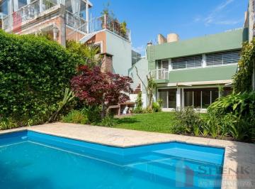 Casa · 250m² · 5 Ambientes · 1 Cochera · Casa en Belgrano