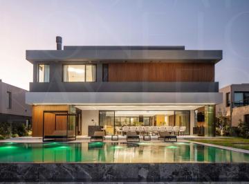 Casa · 540m² · 9 Ambientes · 2 Cocheras · Casa en Venta, 9 Ambientes, en El Barrio Terralagos Canning, Exclusiva, Barrio Playa, Vistas Laguna
