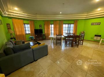 PH · 152m² · 4 Ambientes · 1 Cochera · Exc. Ph/vivienda de 4 Amb. + Local Comercial, Sobre Av