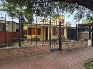 Foto · Casa en Venta 4 Dorm. en Barrio Teodoro Fels