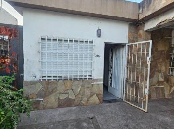 Casa de 4 ambientes, Rosario · Casa 2 Dorm. Darwin 7400