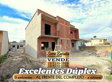 Casa de 3 ambientes, Mar del Tuyú · Dúplex Al Frente del Complejo 3 Dorm. 4 Amb a Estrenar Mar del Tuyú Vende Sara Zapata