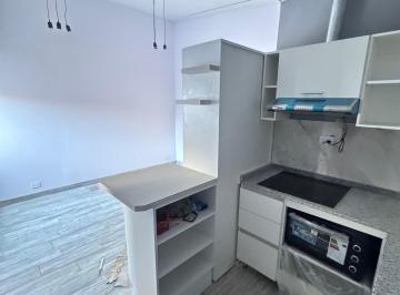 PH de 2 ambientes, Avellaneda · Carabelas 26. PH Dos Ambientes en Alquiler. Sin Expensas