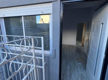 PH de 2 ambientes, Avellaneda · Carabelas 26. PH Dos Ambientes en Alquiler. Sin Expensas