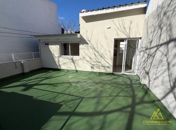 PH · 85m² · 3 Ambientes · PH 3 Ambientes con Entrada Independiente, Reciclado a Nuevo con Quincho y Terraza.