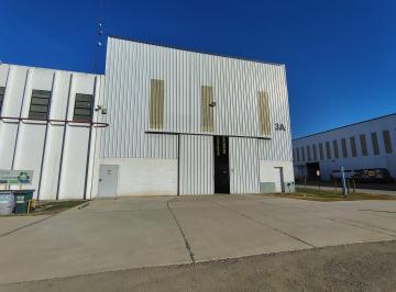 Depósito · 900m² · Deposito 900 m² con Excelente Exposicion. Seguridad 24hs!