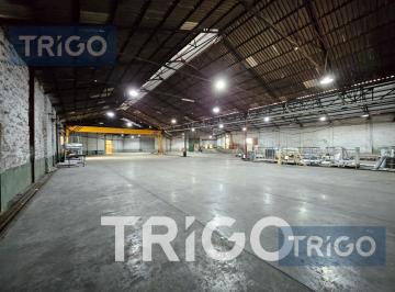 Bodega-Galpón · 3853m² · 3 Ambientes · Deposito Industrial en Venta y Alquiler en Avellaneda con Ubicación Estratégica a m de Caba