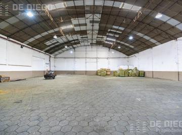 Depósito · 1185m² · 1 Ambiente · Depósito de 1185 m² en Alquiler, Dentro de Parque Industrial Suarez