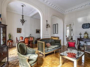 Departamento · 214m² · 6 Ambientes · Departamento en Recoleta