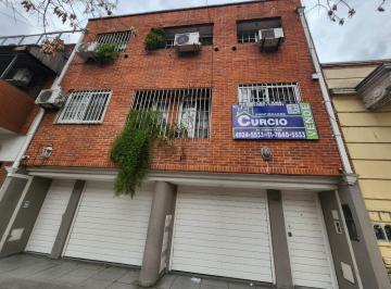 Casa · 122m² · 4 Ambientes · 1 Cochera · Venta - Duplex 4 Ambientes con Cochera - Parque Chacabuco