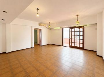 PH · 75m² · 3 Ambientes · Amplio PH 3 Ambientes con 2 Patios