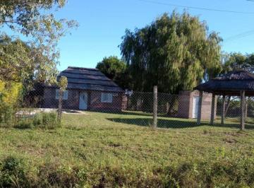 Quinta vacacional · 60m² · 3 Ambientes · 1 Cochera · Venta Casa Quinta - Jardines de La Costa 1