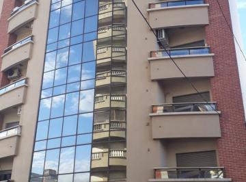 Departamento · 50m² · 2 Ambientes · Departamento Céntrico de Categoría en Zona Calle 12