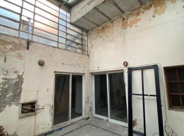PH · 76m² · 3 Ambientes · Venta Departamento de Pasillo a Reciclar, Zona Río