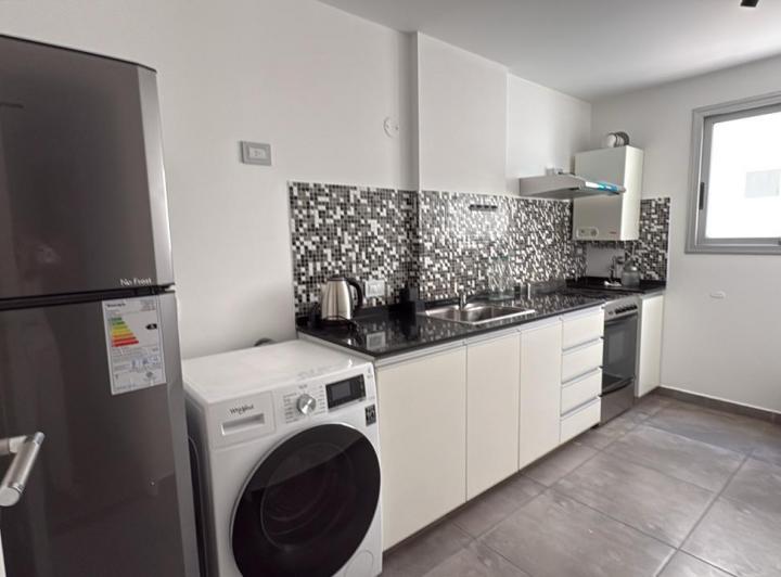 Departamento · 74m² · 4 Ambientes · 1 Cochera