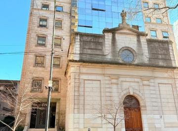 Departamento · 81m² · 4 Ambientes · 1 Cochera · Avda. 53 E/10y11