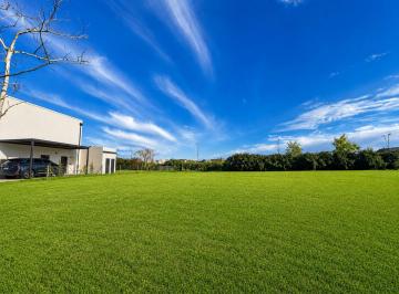 Terreno · 596m² · Lote Interno - Barrio Acacias C/ Proyecto Aprobado