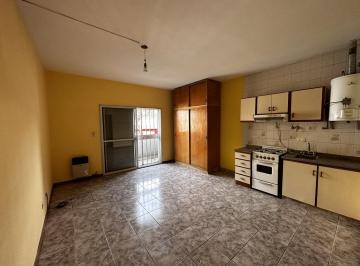 Departamento · 25m² · 1 Ambiente · Monoambiente C Balcon Al Frente - Echesortu