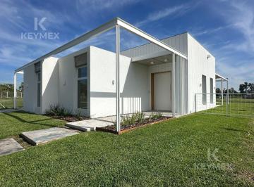 Casa · 131m² · 5 Ambientes · Casa en Venta Santa Sofia - Pilar del Este.