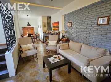 PH · 99m² · 4 Ambientes · 1 Cochera · Venta de PH Tipo Casa 4 Ambientes con Patio, Terraza, Cochera Vicente Lopez