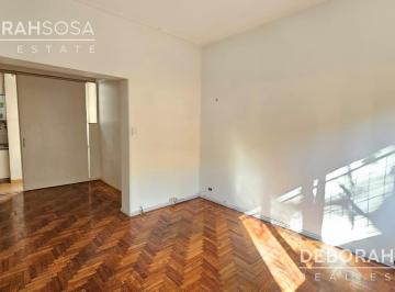 Departamento · 70m² · 3 Dormitorios · Venta Departamento 3 Ambientes con Dependencia y Balcón Al Frente! Apto Profesional!