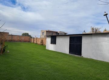 Casa · 45m² · 2 Ambientes · Venta Quincho/casa - Las Compuertas 1 Hab.