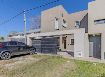 Casa de 4 ambientes, La Plata · Casa en Venta de 3 Dorm. en 27 Entre 511 y 512 La Plata