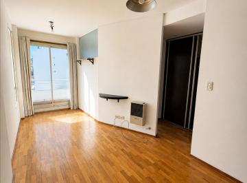 Departamento · 32m² · 3 Ambientes · 1 Cochera · Alquiler - 1 Dormitorio con Cochera Centro Rio