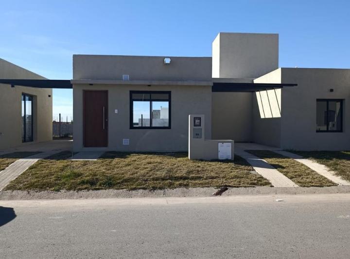 Casa · 55m² · 2 Ambientes · 1 Cochera