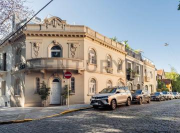 Casa · 360m² · 6 Ambientes · Venta Casa 6 Amb en Belgrano - Zona Embajadas