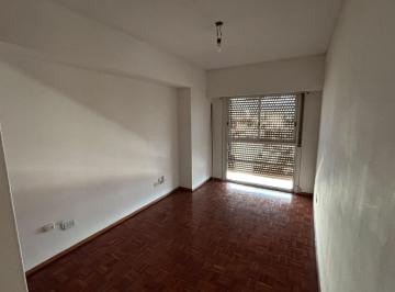 Departamento · 55m² · 3 Ambientes · Salguero Propiedades Alquila Departamento de 3 Ambientes en Balvanera