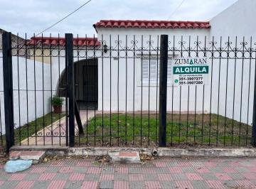 Departamento de 3 ambientes, Córdoba · Casa en Alquiler 2 Dorm. B° Zumaran