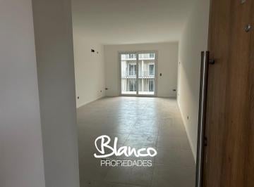 Departamento · 83m² · 3 Ambientes · 1 Cochera · Departamento Dúplex en Alquiler en Chic Village, La Lonja, Pilar
