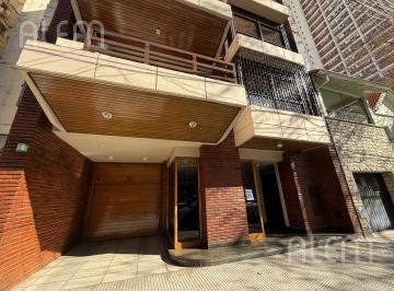Departamento · 146m² · 4 Ambientes · 1 Cochera · Venta Departamento Piso 4 Ambientes con Cochera y Baulera en Flores.