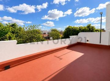 PH · 165m² · 4 Ambientes · Venta PH 4 Ambientes con Dependencia - Quincho, Terraza y Parrilla. Sin Expensas - Entrada Independient