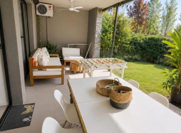 Departamento · 105m² · 3 Ambientes · 1 Cochera · Venta Departamento Las Liebres Garin