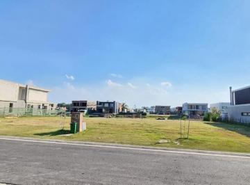 Terreno · 815m² · Terreno Lote en Venta en El Yacht, Nordelta, Tigre